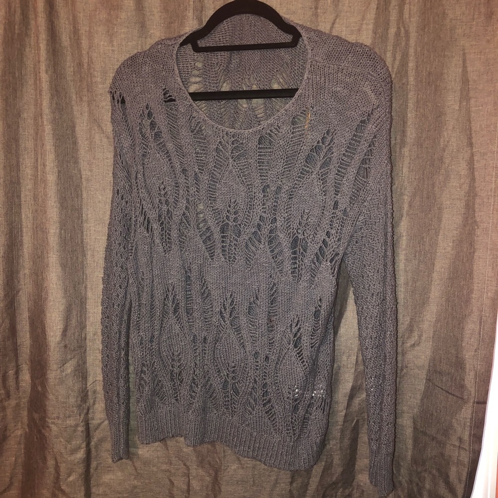 AMERICAN EAGLE CHARCOAL GREY DISTRESSED SWEATER